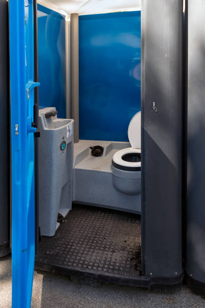 Best Porta potty delivery and setup  in Bakerstown, PA